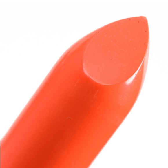 MAC Cosmetics Matte Lipstick in Forbidden Sunrise Bao Bao Wan - Swatched - Picture 3 of 16